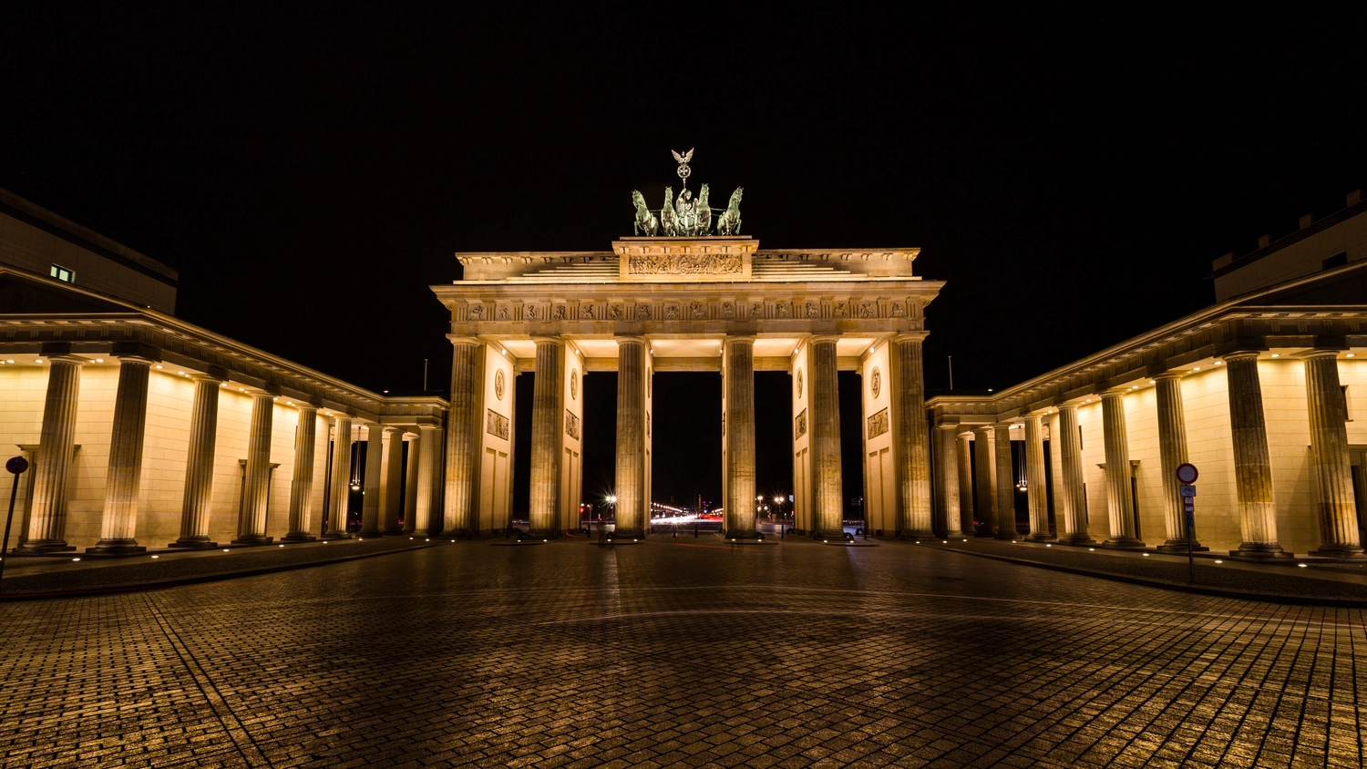 Olschewski & Schade – Immobilienverwaltung –Brandenburger Tor